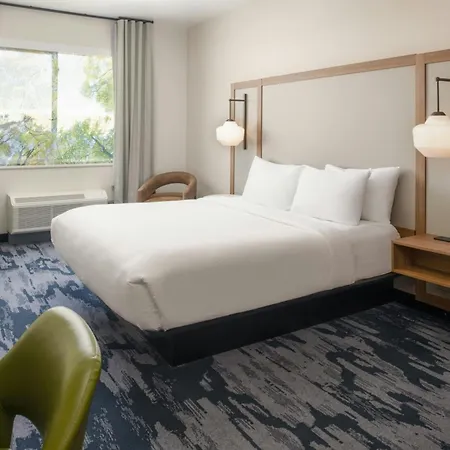 Fairfield By Marriott Inn & Suites Scottsdale Old Town Exterior photo
